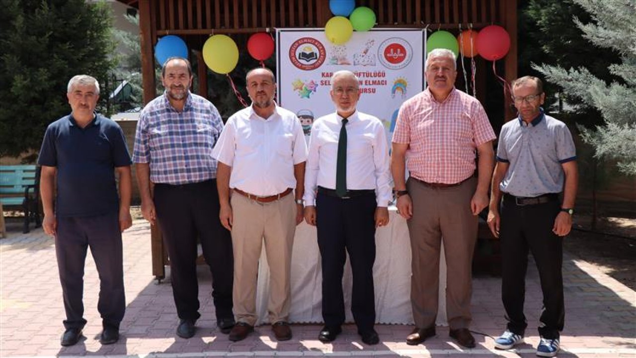 Selim Sultan Elmacı Yaz Kur’an Kursu’nda Kapanış Programı Gerçekleşti!