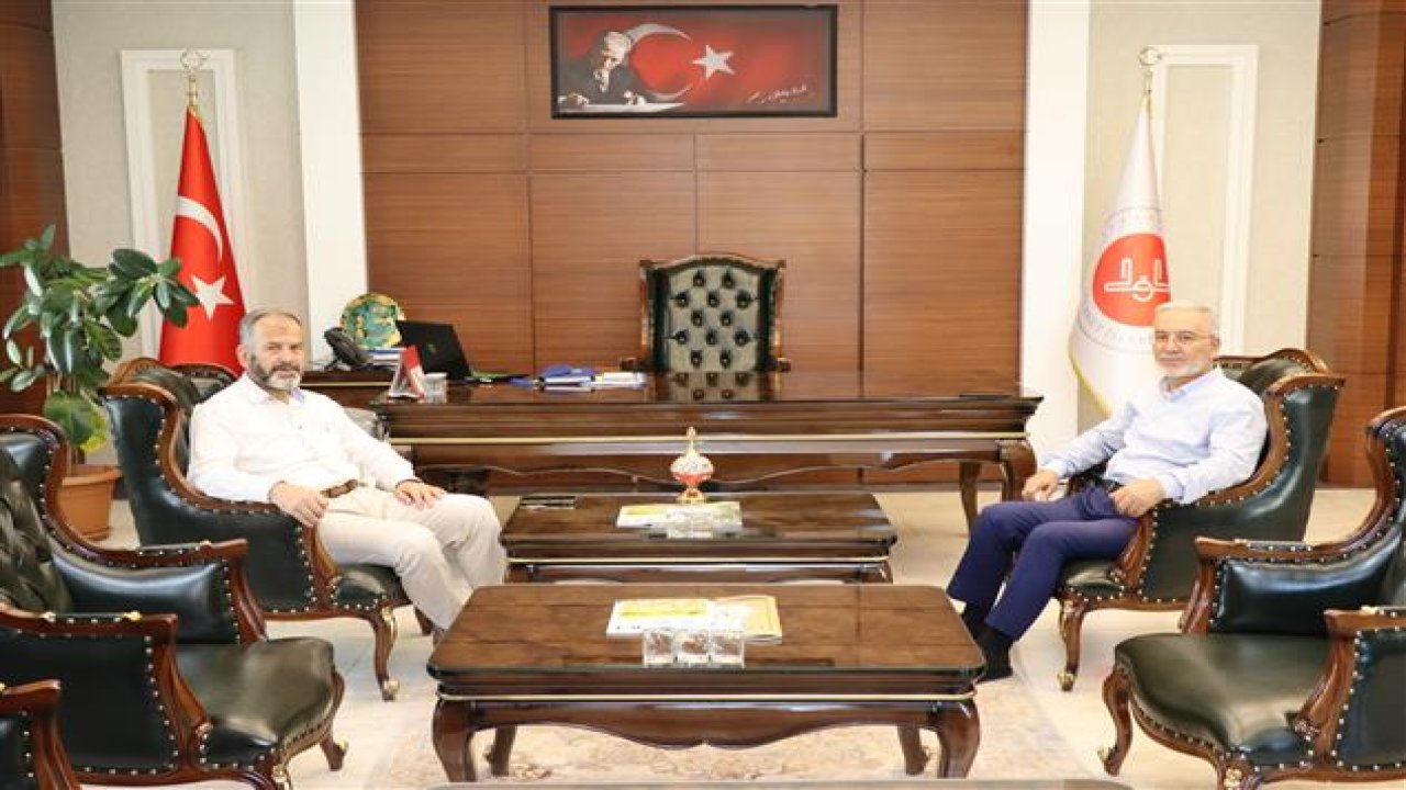 Konya İl Müftüsü Prof. Dr. Ali Öge’den Karatay İlçe Müftüsü Halil Taş’a Ziyaret!