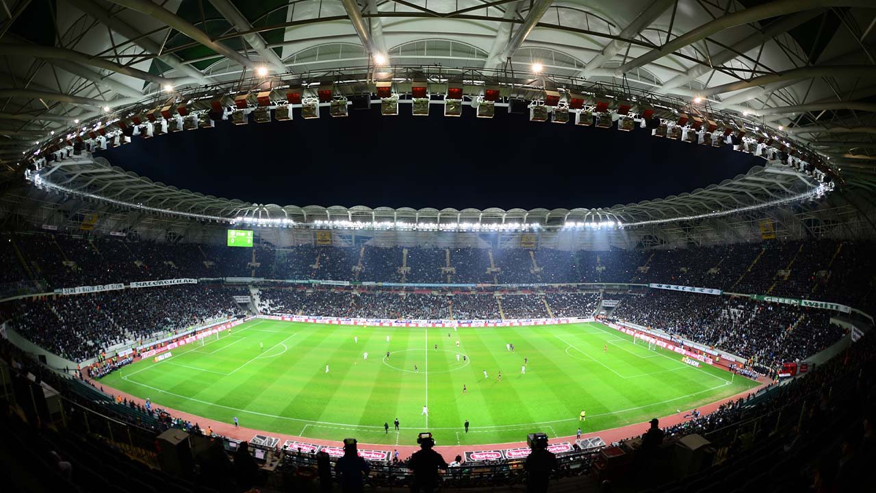 Konya Büyükşehir Belediye Stadyumunda tadilat çalışması yapılacak