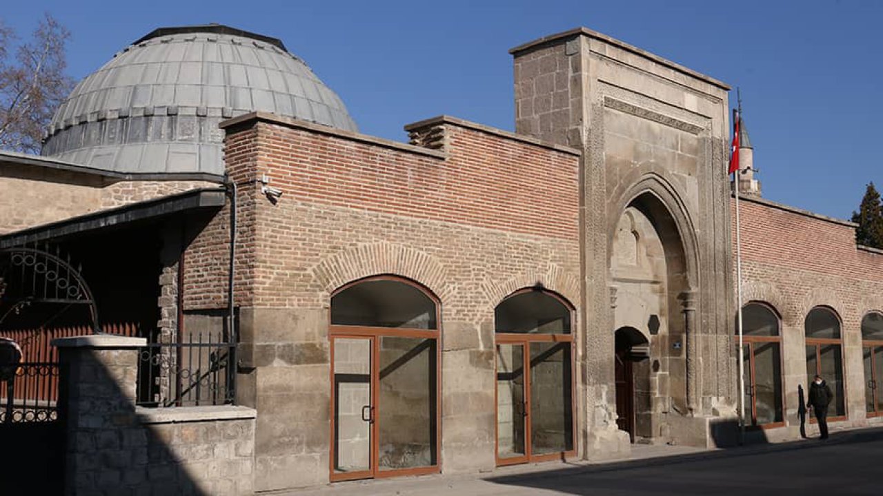 Sahip Ata Vakıf Müzesi: Tarihin gizemli kapıları Konya’da aralanıyor