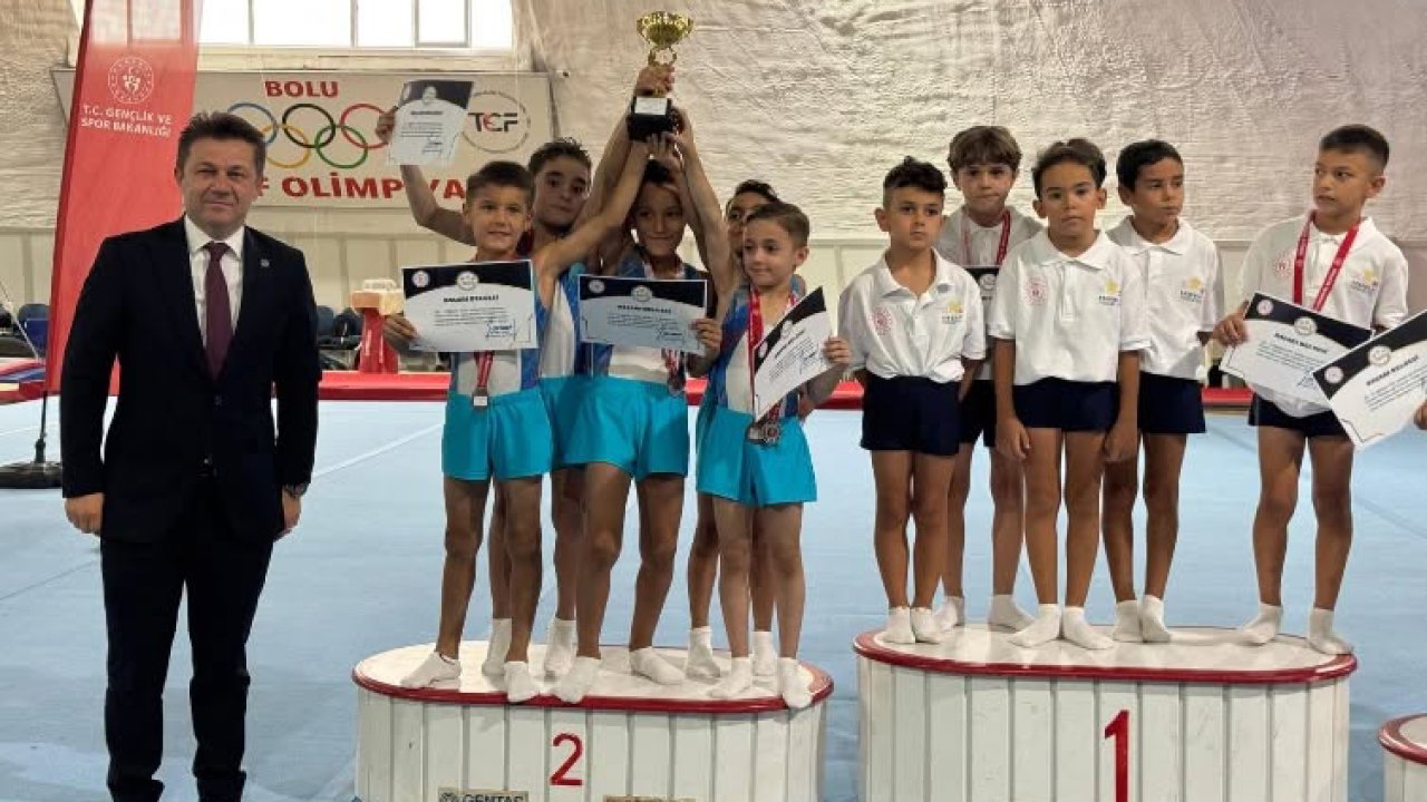 Konya’nın gururu: Emirhan Bıyıklı Türkiye üçüncüsü, takım halinde Türkiye ikinciliği!