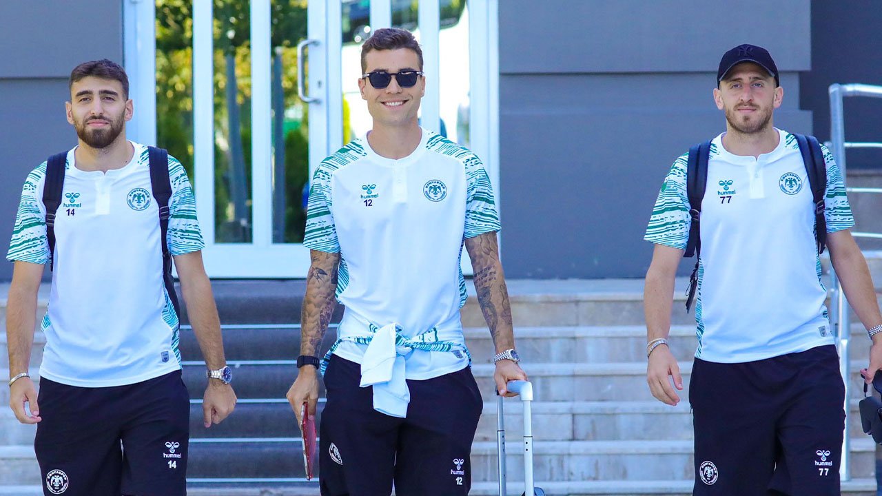 Konyaspor kafilesi İzmir'e gidiyor