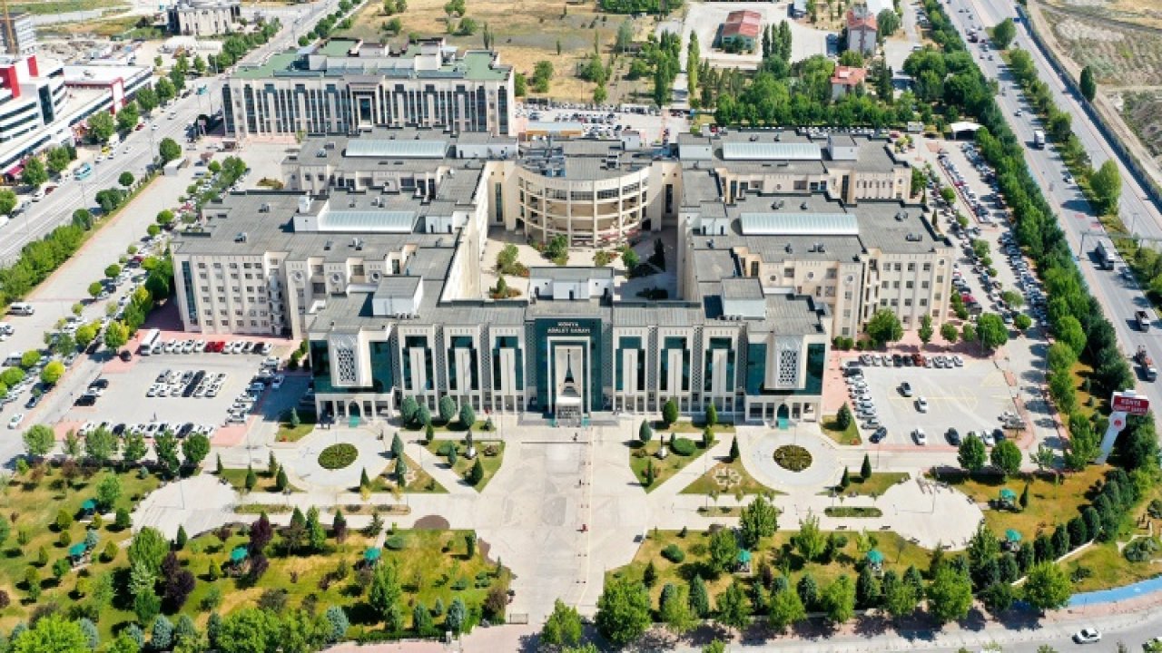 Konya Barosu, Adli Yıl Açılışını çelenk sunma ve aşure ikramı ile başlatacak!