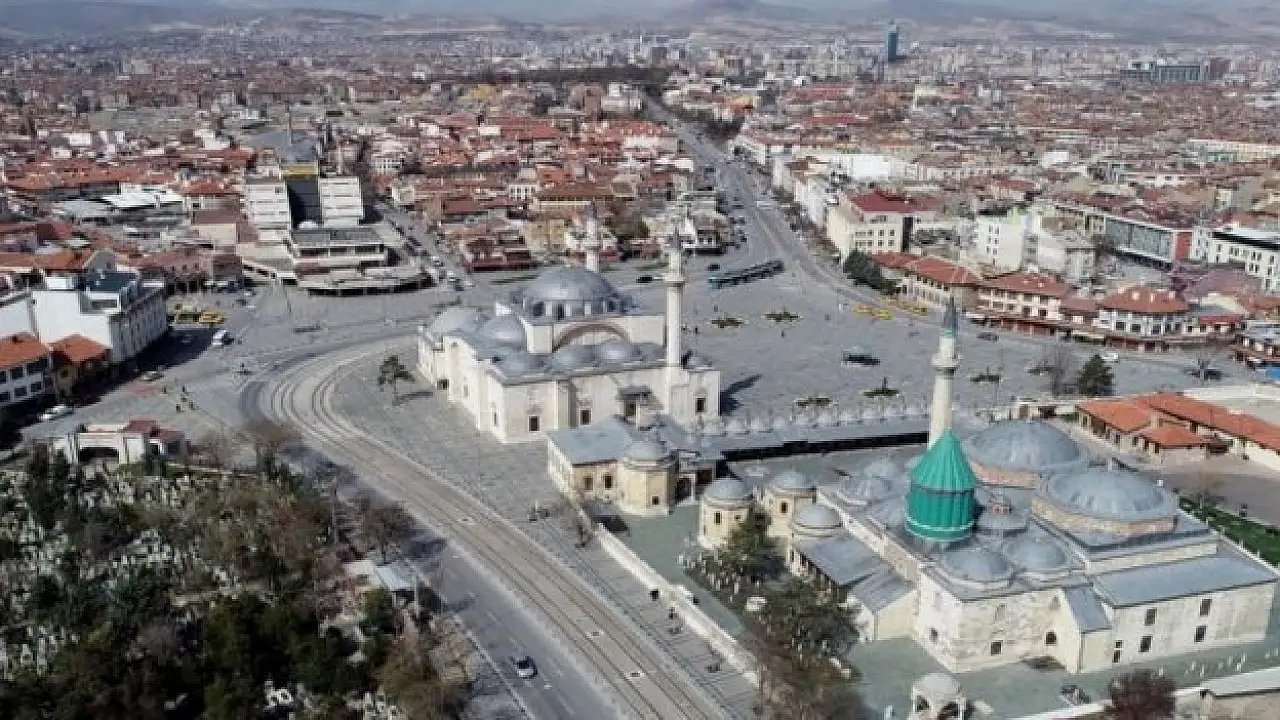 Konya’da 1 Eylül 2025 Pazartesi: Sıcaklık zirvede, güneşli ve puslu bir gün!
