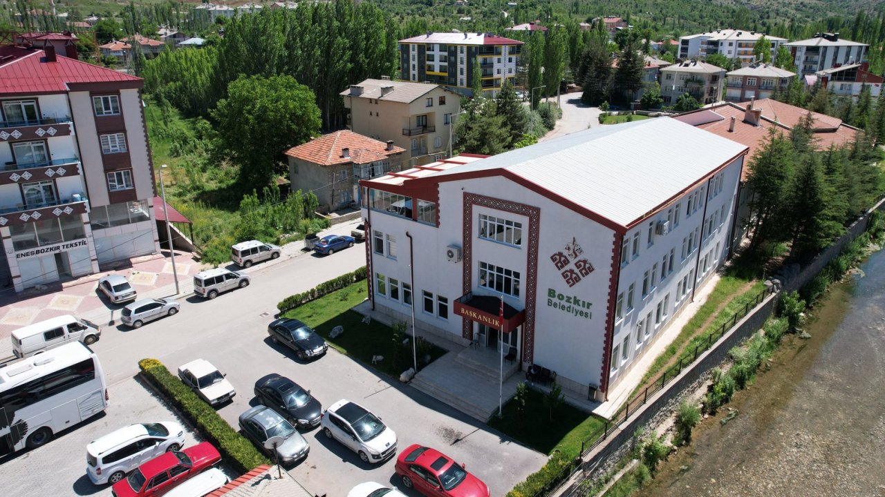 Bozkır’da 2 işyeri ihaleyle kiraya veriliyor! İlçede yatırımcılar için büyük fırsat