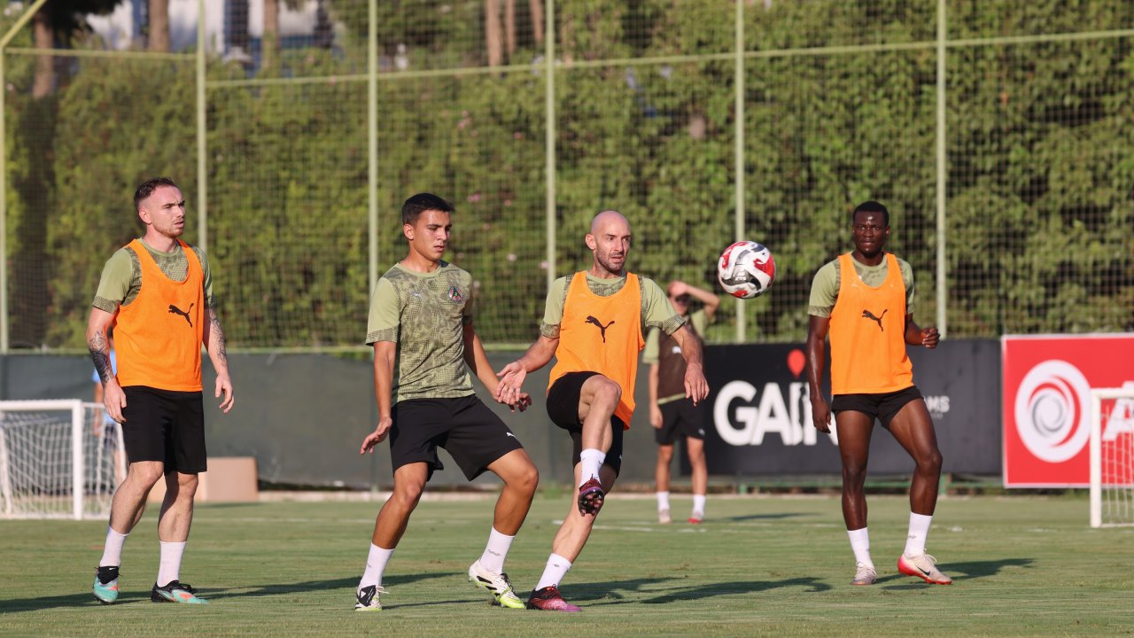 Alanyaspor, Konyaspor maçının hazırlıklarına başladı