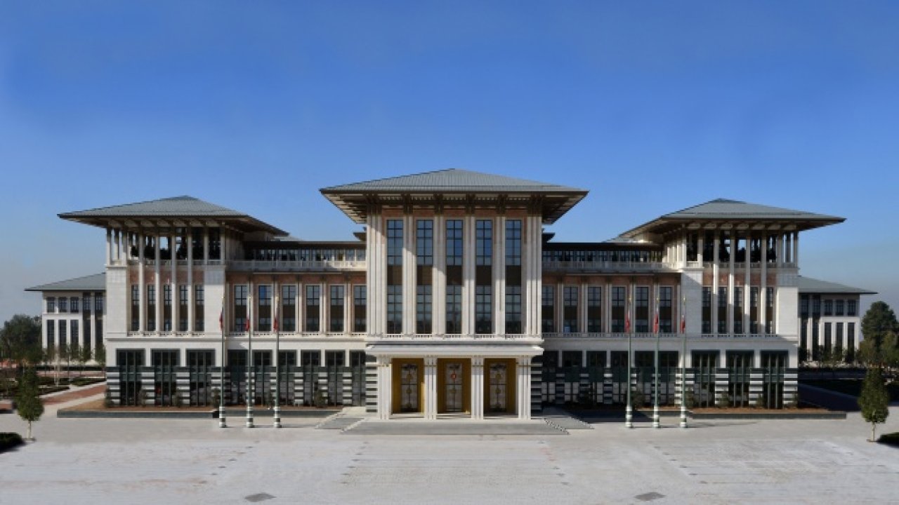 Cumhurbaşkanlığı tarafından yapılan atamalar Resmi Gazete’de yayımlandı