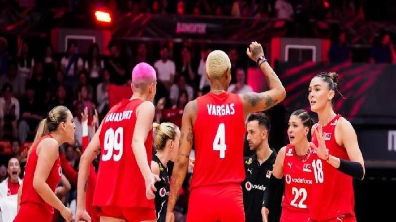 Tebrikler Filenin Sultanları! Dünya İkincisiyiz