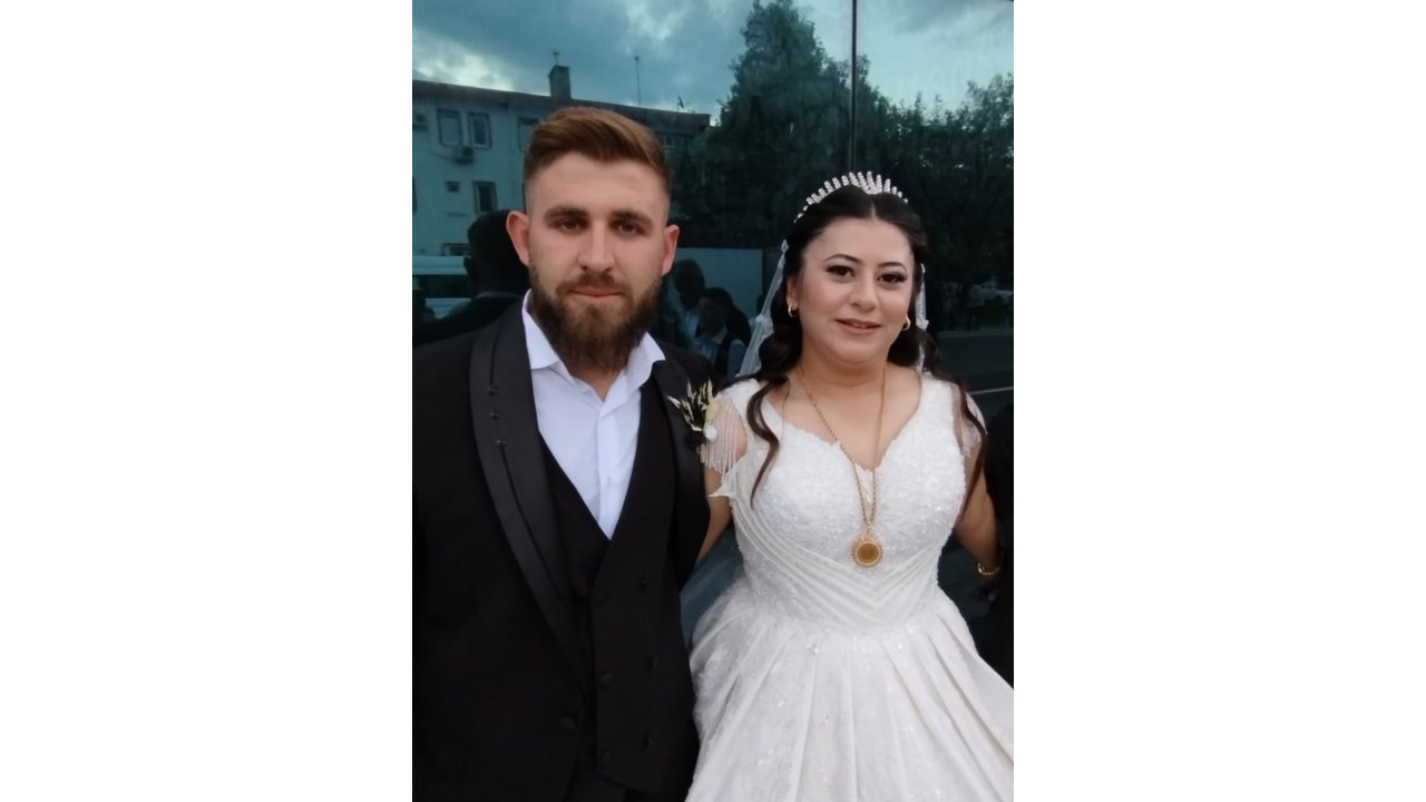 Abdullah ile Aleyna dünyaevine girdi! Düğün iki ilçeyi bir araya getirdi