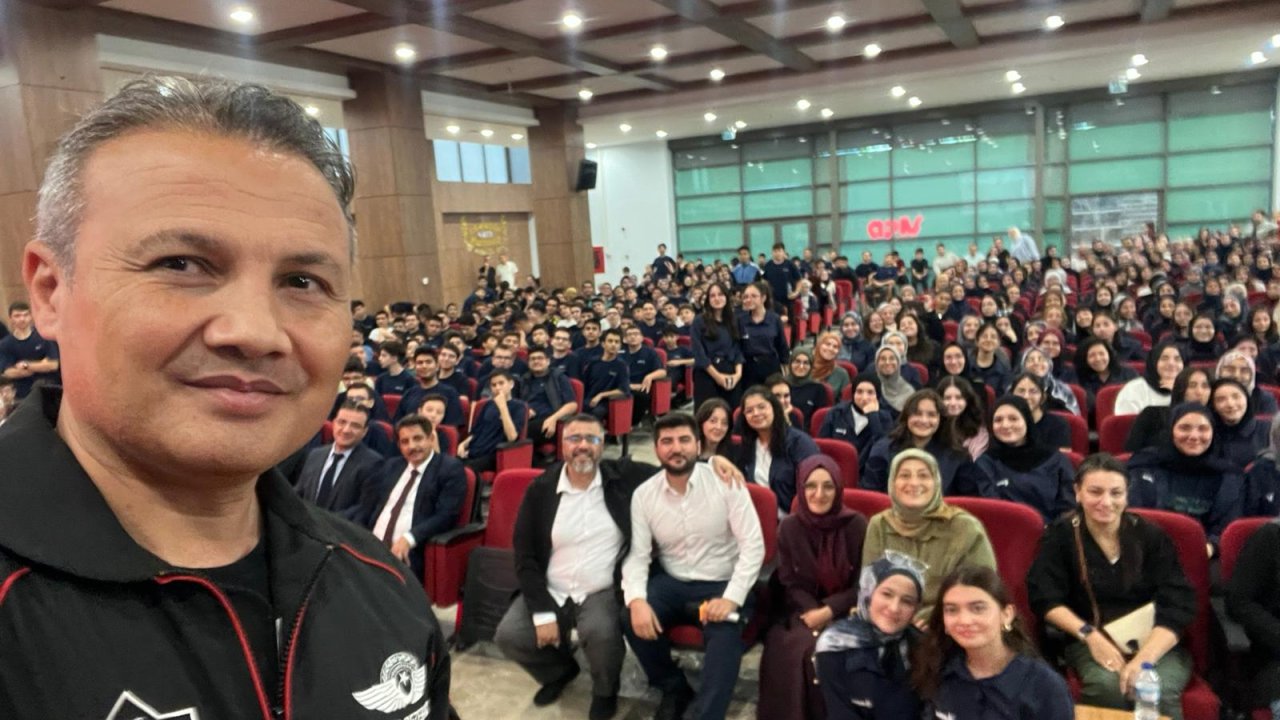 Türkiye’nin ilk astronotu Alper Gezeravcı Konya'da!
