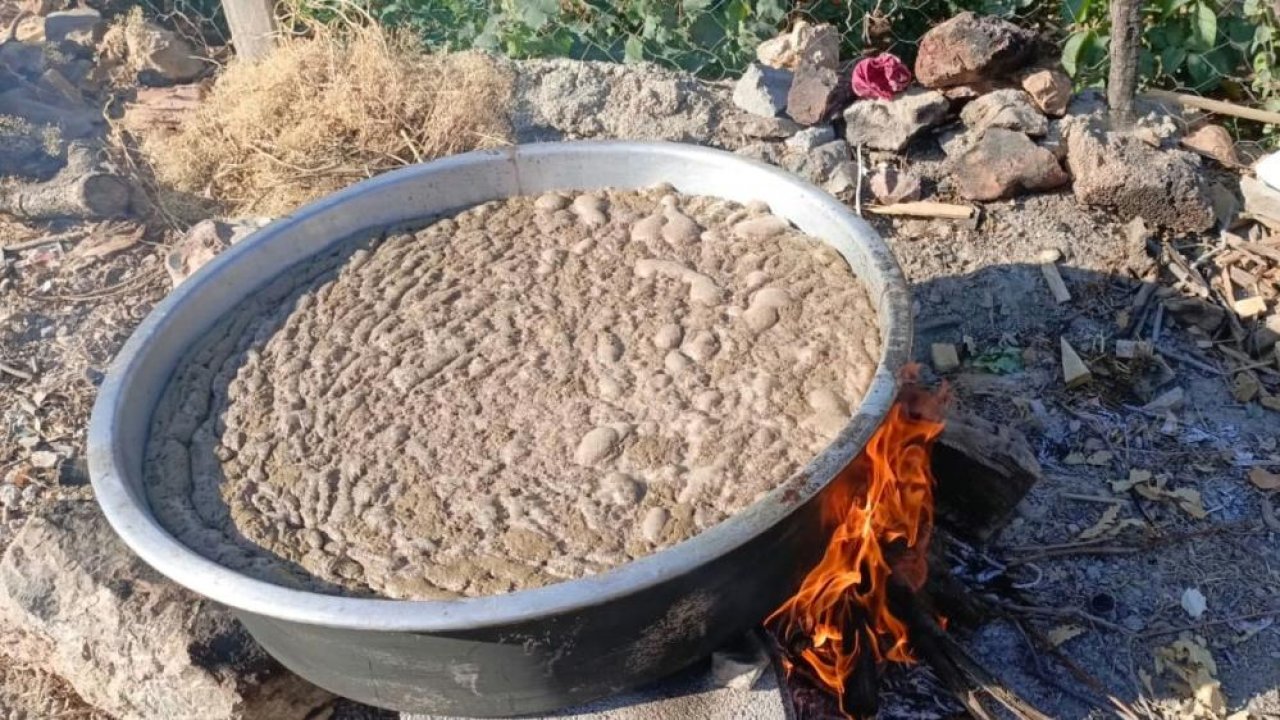 Bozkır'da üzümler pekmez oluyor! Kültürel miras yaşatılıyor