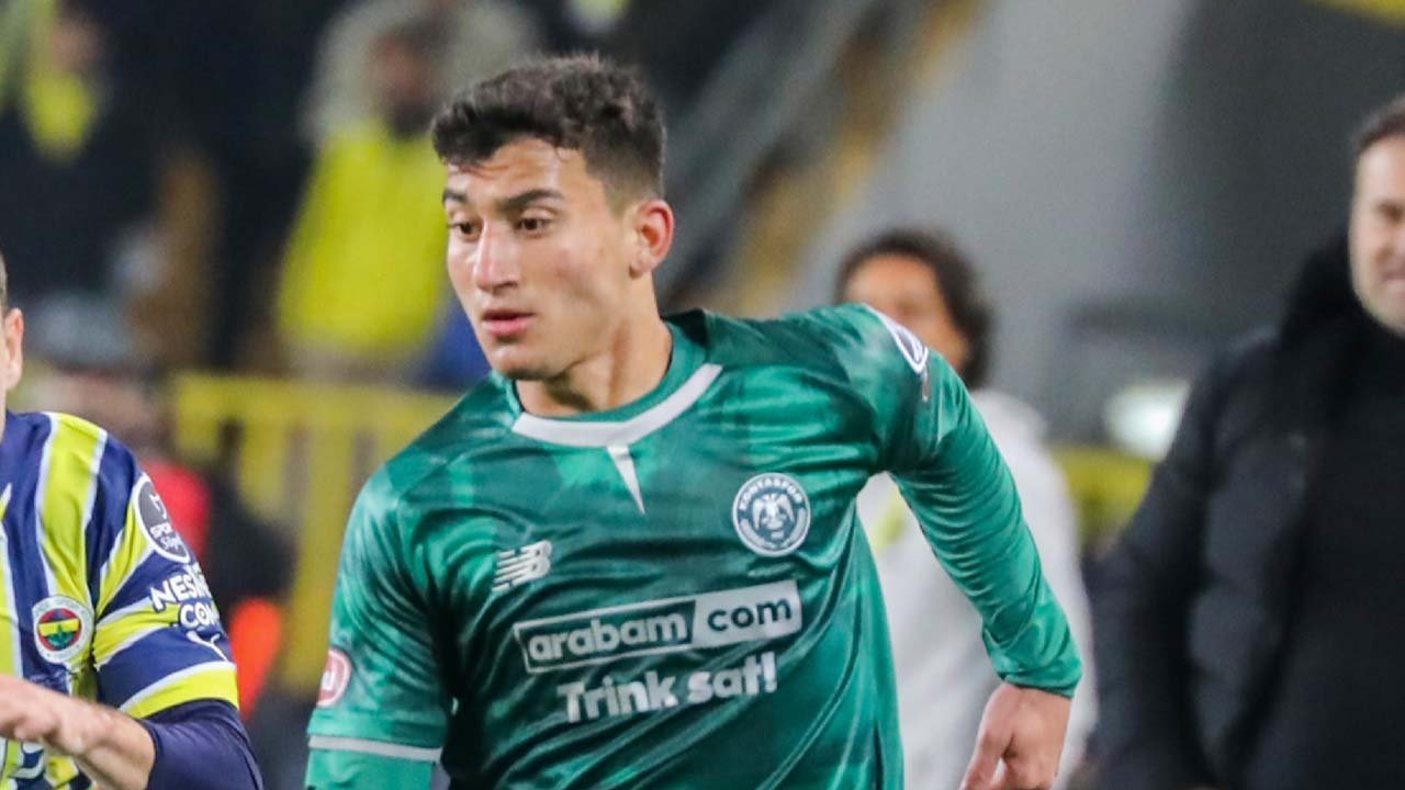 Konyaspor'un genç orta sahası Kırklarelispor’a kiralık olarak imza attı