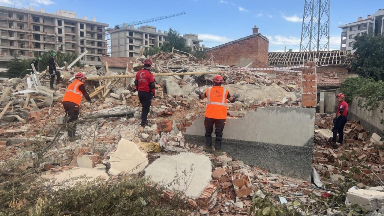 Konya'da 5.9 büyüklüğünde deprem tatbikatı