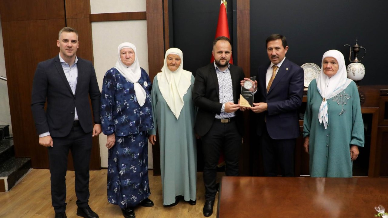 Başkan Kılca'nın misafirleri Bosna Hersek'ten şehit anneleri