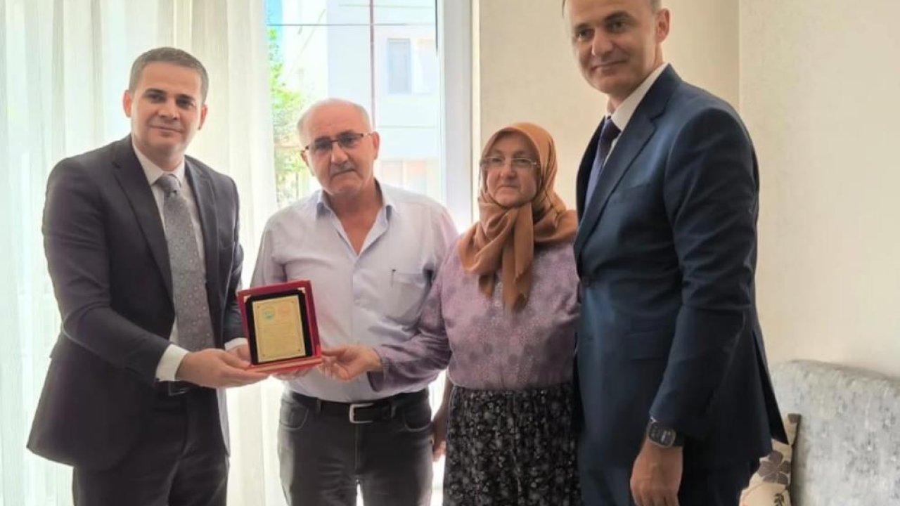 Konya'da örnek çiftlere plaket verildi!