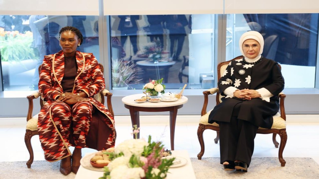 Emine Erdoğan, Gabon Cumhurbaşkanının eşi ile Türkevi'nde bir araya geldi