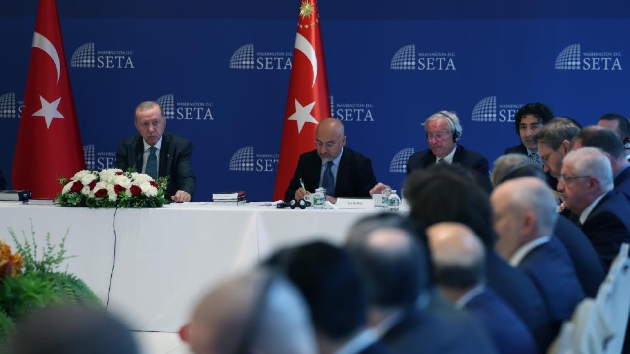 Cumhurbaşkanı Erdoğan, SETA eşgüdümünde ABD'li düşünce kuruluşu temsilcileriyle bir araya geldi