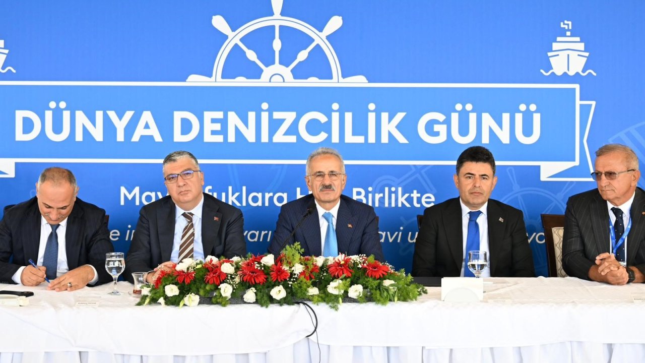 Ulaştırma ve Altyapı Bakanı Abdulkadir Uraloğlu: "Türkiye denizcilikte ilk 10’da"