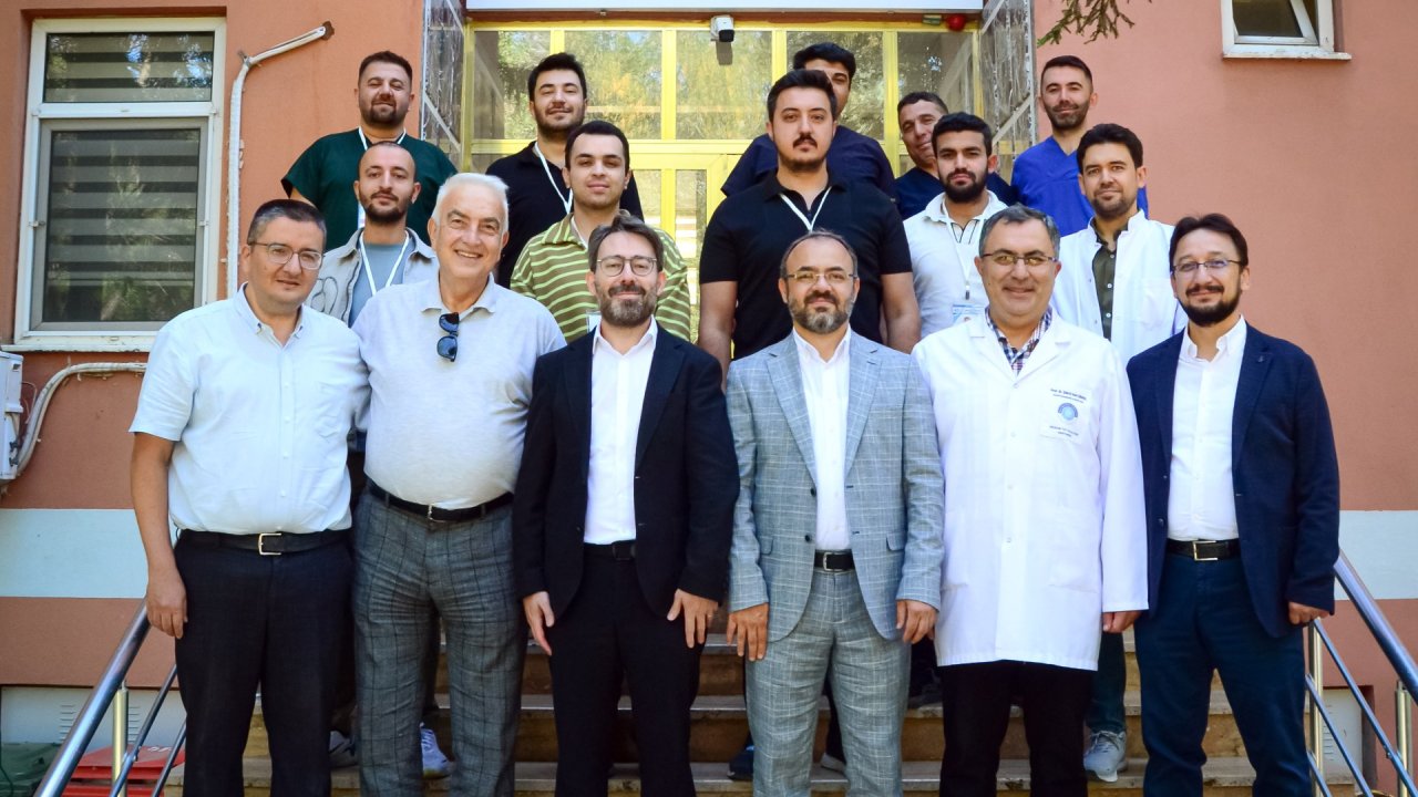 NEÜ’de 41. Temel Mikrocerrahi Kursu Tamamlandı