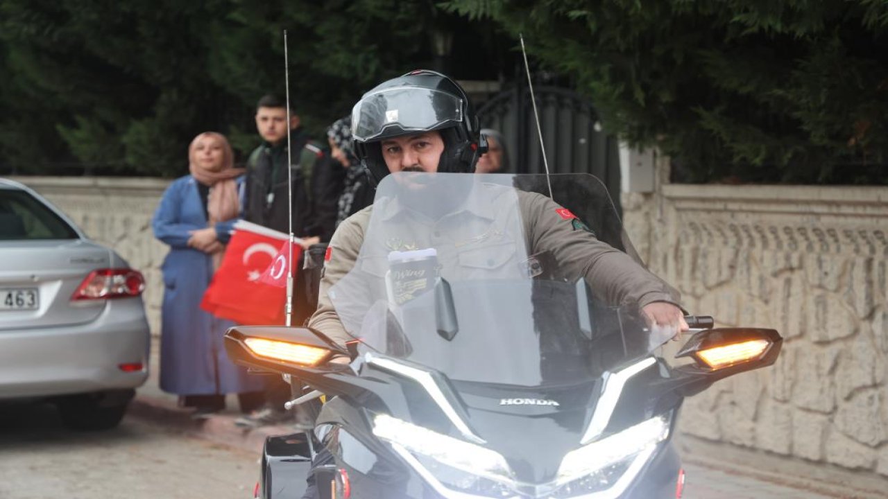 Konya'dan motosikletle umreye gitmek için yola çıktı! Tam 3 bin 707 kilometre yol yapacak