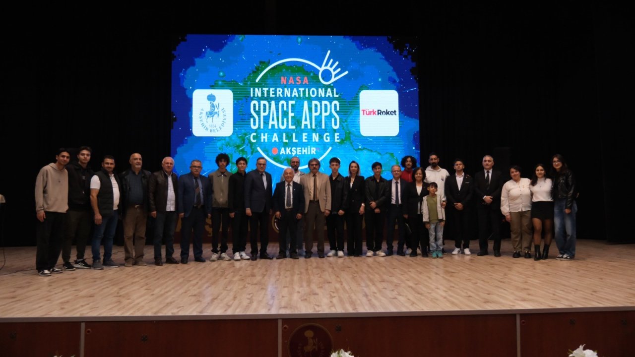 Akşehir'de NASA Space Apps Challenge etkinliği! Bilimin ışığında buluştular