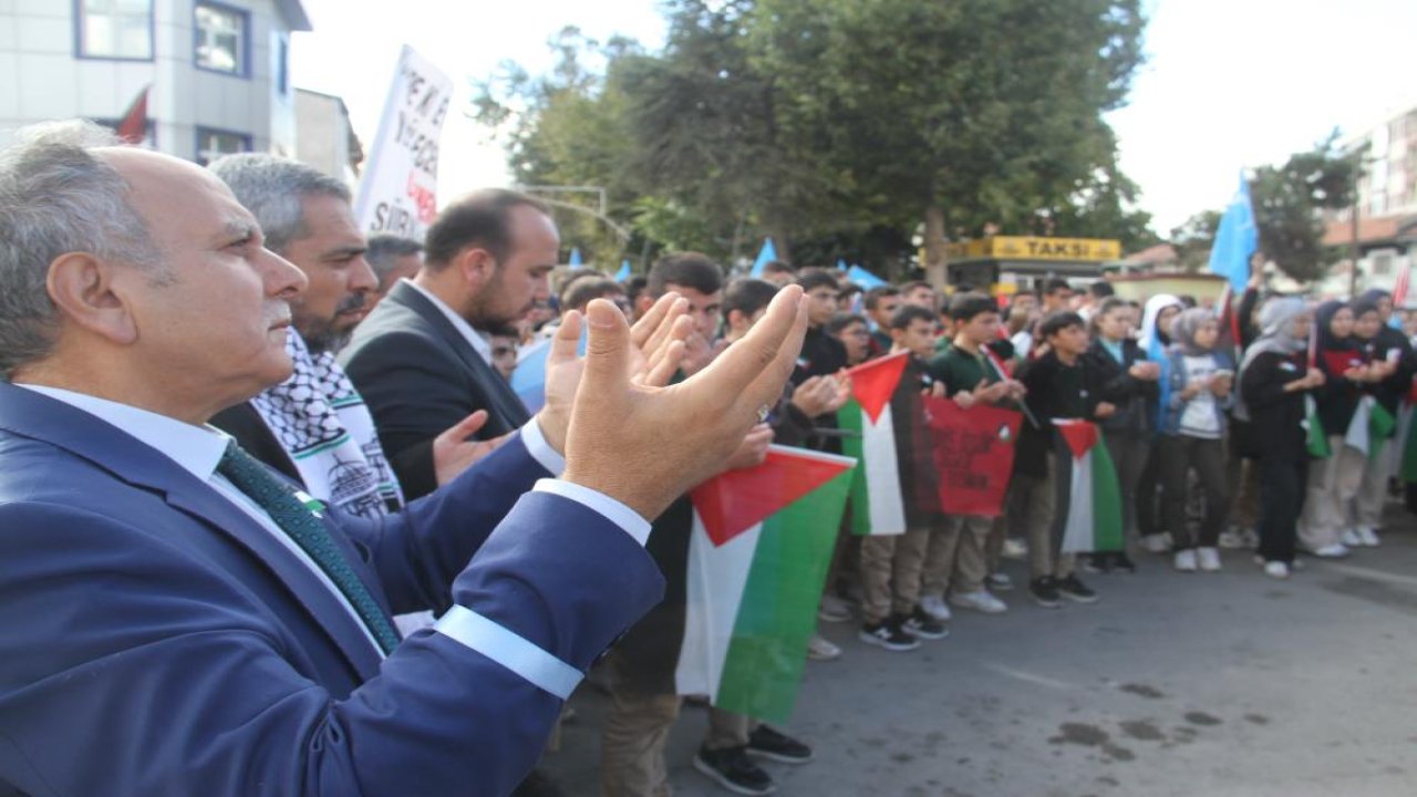 Beyşehir'de öğrenciler "Soykırıma dur" dedi