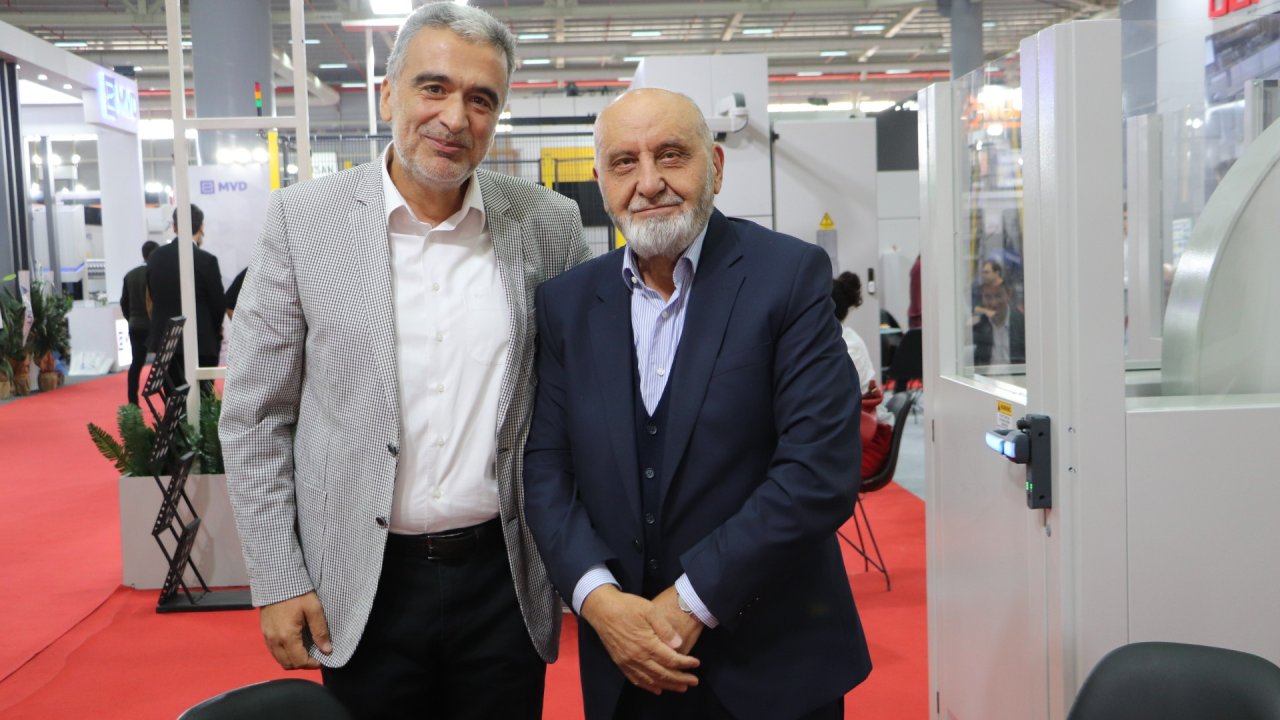 İl Başkanı Demirel MAKTEK Fuarını ziyaret etti