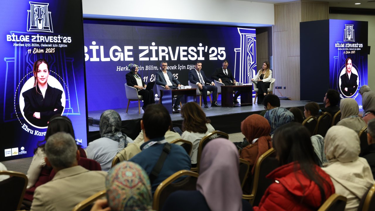 Konya Büyükşehir ev sahipliğinde Uluslararası Bilge Zirvesi düzenlendi