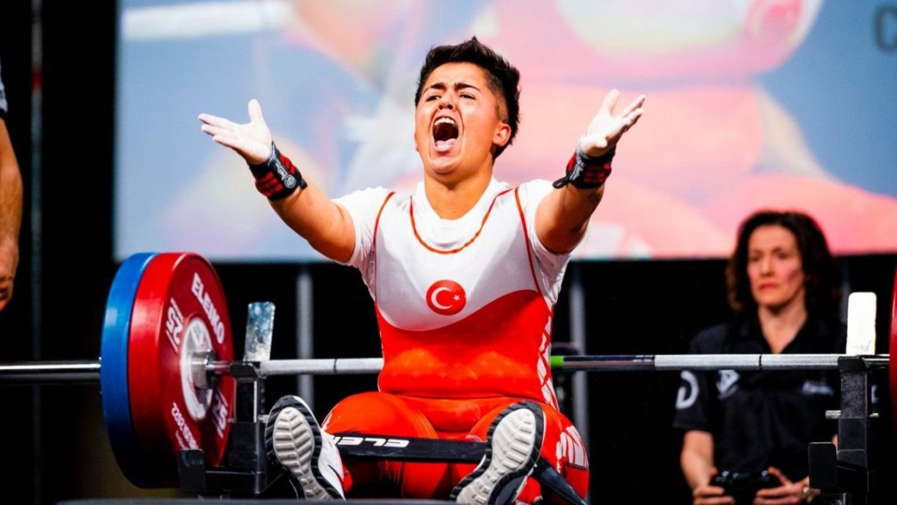 Meram'ın Milli Gururu Dünya 2.'si oldu! Başkan Kavuş Tebrik Etti