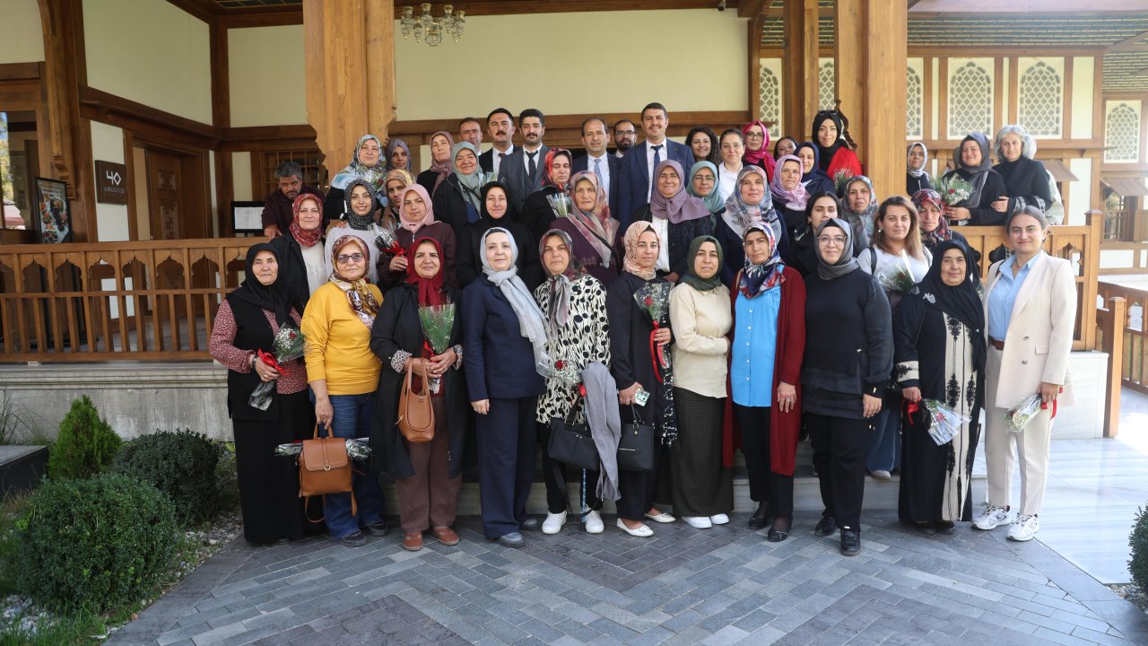 Konyalı kadın çiftçiler, "Dünya Kadın Çiftçiler Günü"nde Büyükşehir'in etkinliğinde buluştu