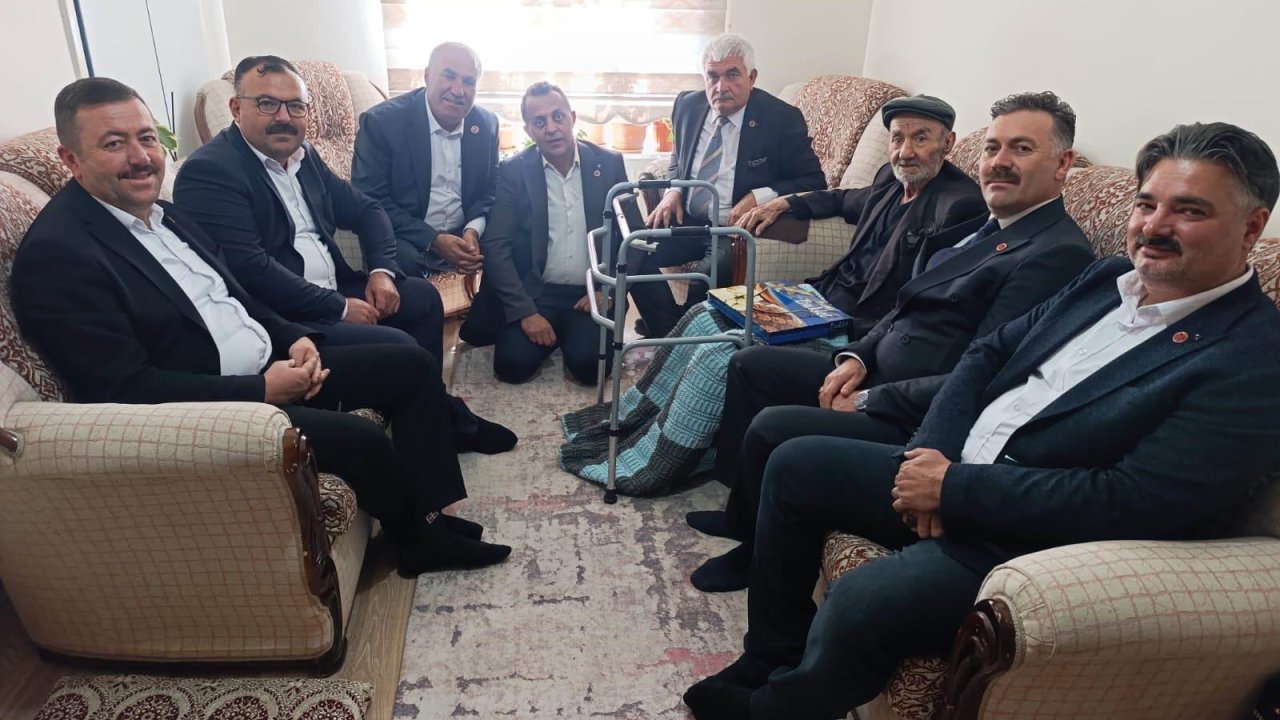 Karapınar'ın eski muhtarlarına vefa: Muhtarlar Günü'nde unutulmadı