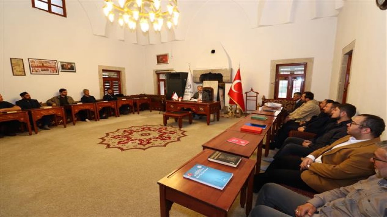 Konya'da Talim ve Tashih-i Huruf hizmet içi eğitim kursu başladı!