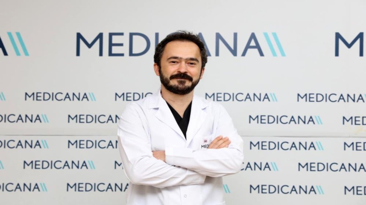 Uzmanından sağlık için doğru ayakkabı uyarısı! Dr. Kütahya; "Yanlış ayakkabı, sağlıklı ayak yapısını bozuyor