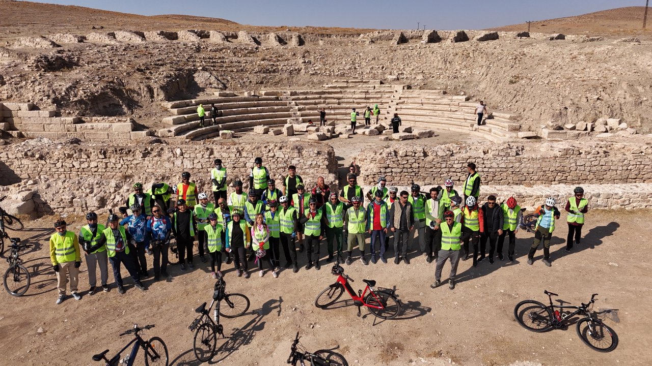 2026 Avrupa Bisiklet Başkenti Konya'da tarihi ve doğal güzellikleri pedal çevirerek keşfettiler