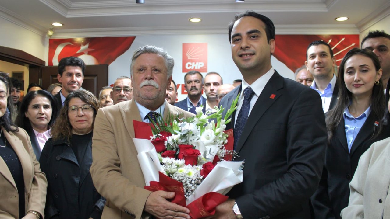 CHP Konya’da Türktaş dönemi resmen başladı! Görevi Yaman’dan törenle devraldı!