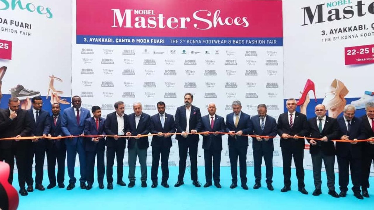 Konya’da moda rüzgarı esiyor! 3. Master Shoes Konya Ayakkabı ve Çanta Moda Fuarı kapılarını açtı