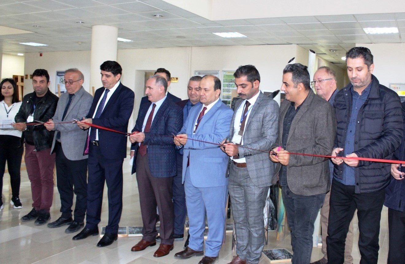 “Ağrı Dağı’nın Gölgesinde” Resim Sergisi Açıldı