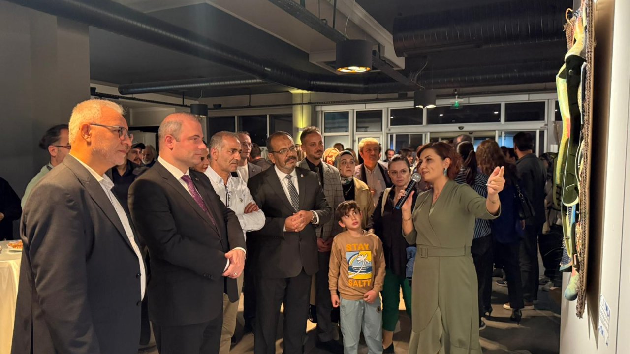 Sanatın Birleştirici Gücü: “BİR OLMAK” sergisi tamamlandı!