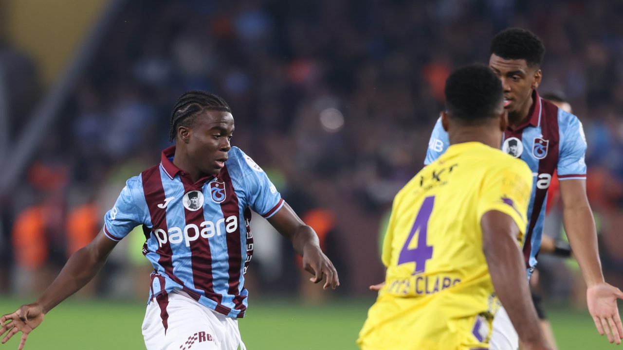 Trabzonspor,  Eyüpspor'u 2-0 mağlup etti