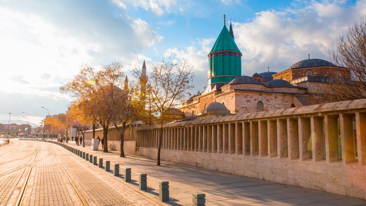 Konya’da gündüz bulutlu, akşam serinleyecek!