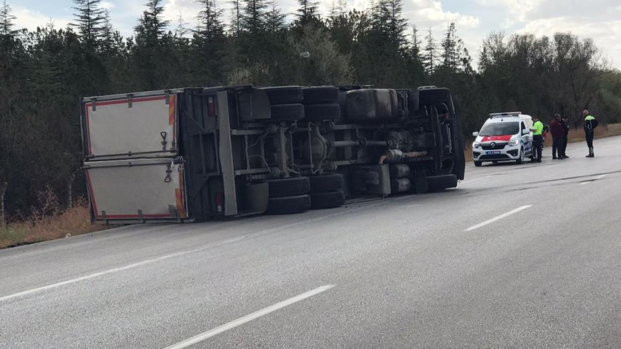 Konya Ereğli'de yağ yüklü kamyon devrildi: 1 yaralı