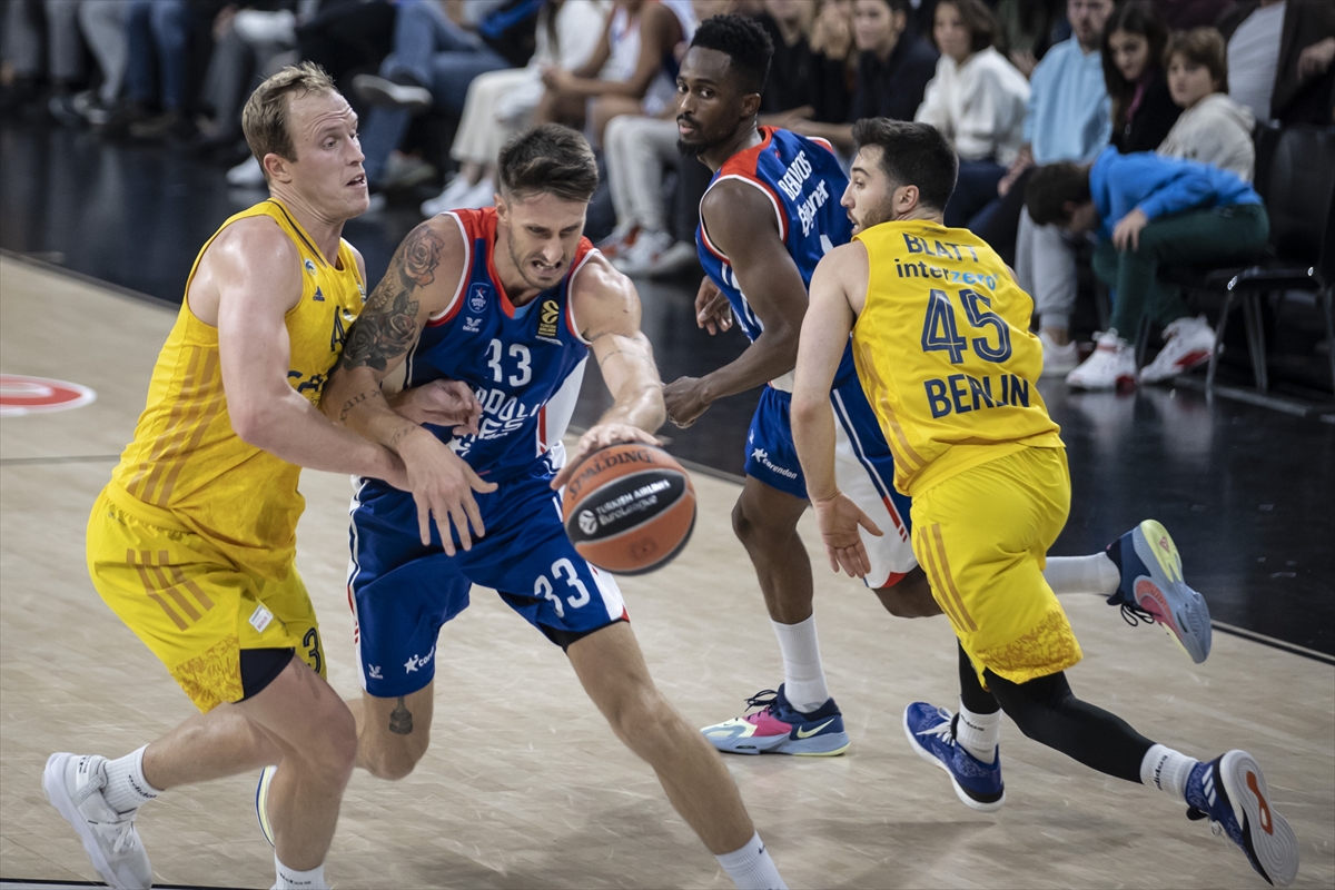 THY Avrupa Ligi'nde Anadolu Efes, Yarın Fenerbahçe Beko'yu Ağırlayacak