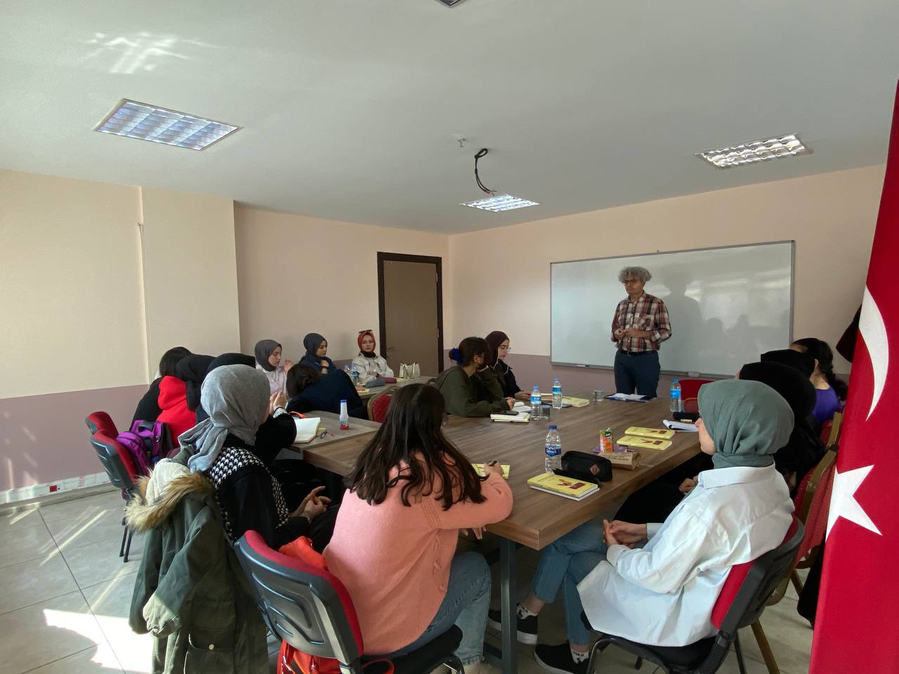 Lise Medeniyet Akademileri’nde “Yazarlık Atölyesi” Başladı