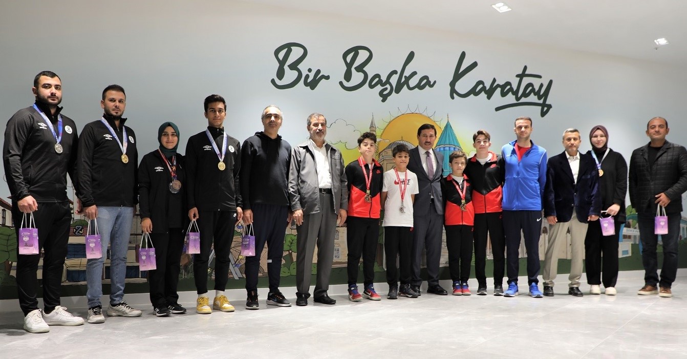 Başkan Hasan Kılca’dan Başarılı Sporcu Ve Antrenörlere Ödül