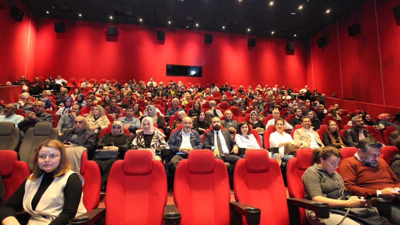 Makina Mühendisleri Odası üyelerini sinemada buluşturdu