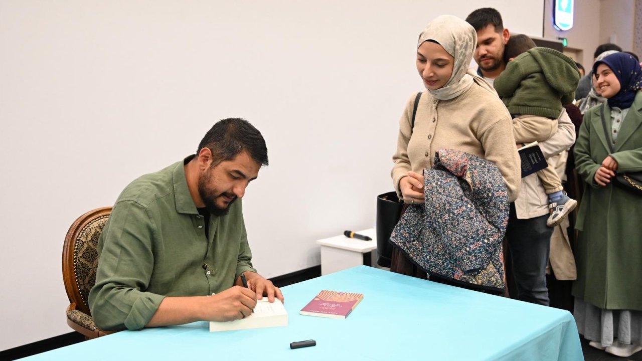 Altay Cem Meriç sevenleriyle Seydişehir'de buluştu