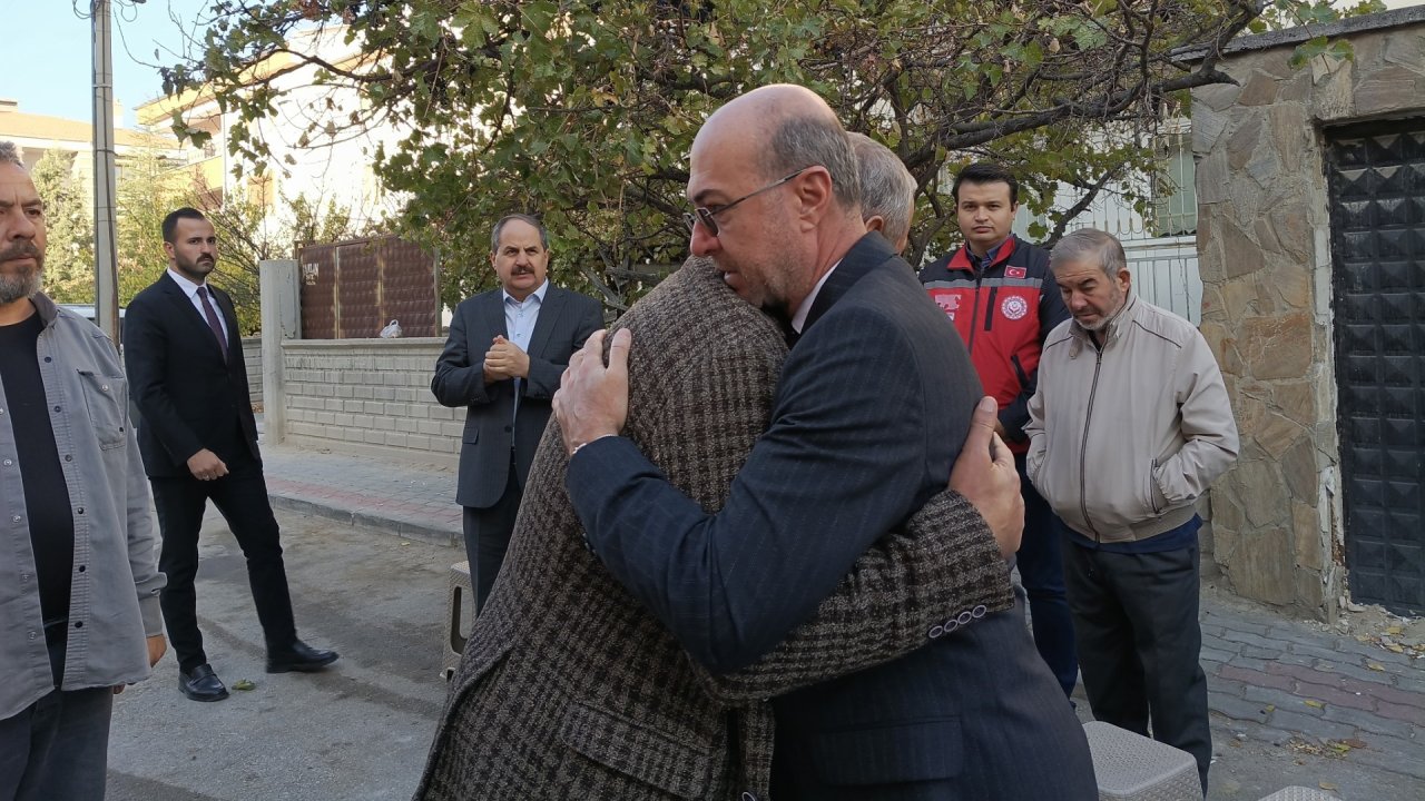 Selçuklu'ya Şehit ateşi düştü! Başkan Pekyatırmacı Şehit ailesini ziyaret etti