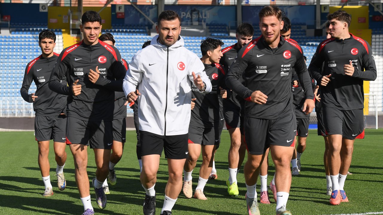 Ümit Milli Futbol Takımı, Ukrayna maçı hazırlıklarını tamamladı