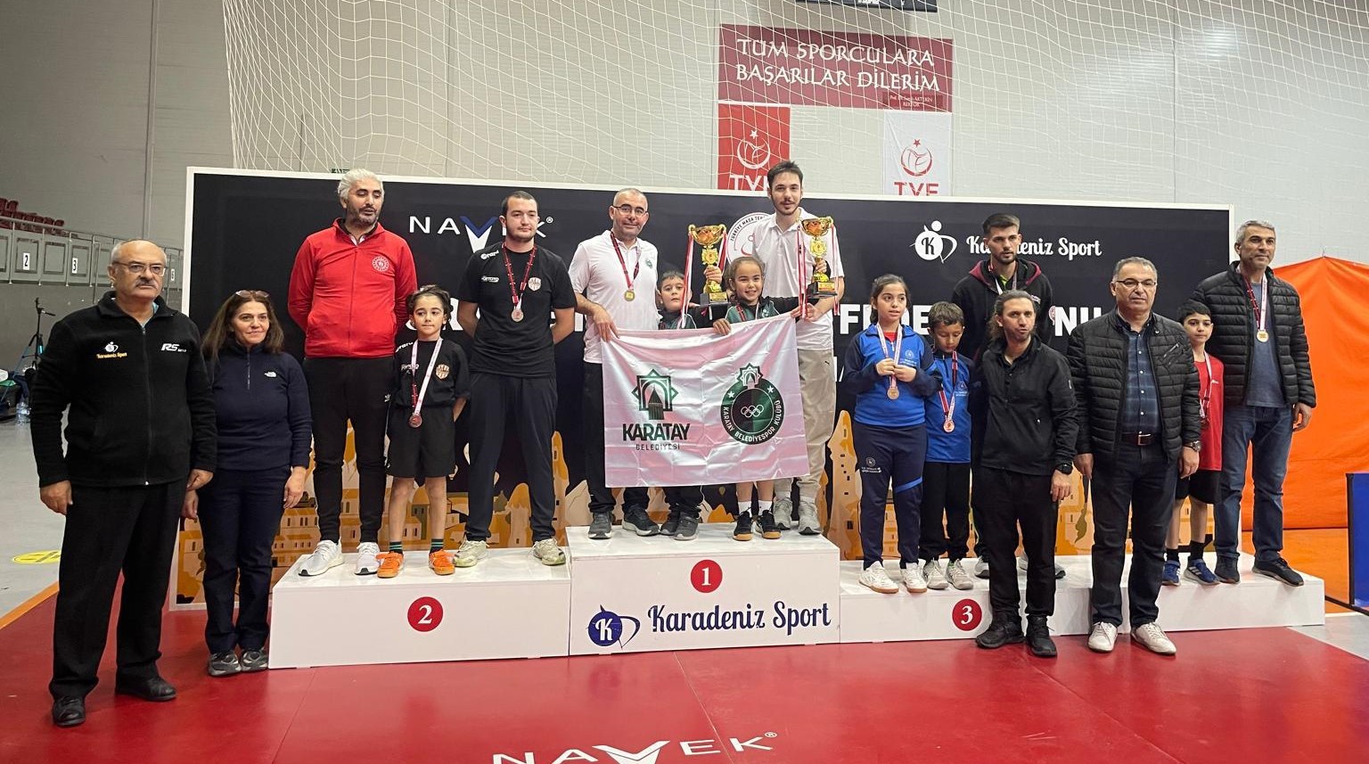 Karatay Belediyespor'dan Türkiye Şampiyonasında çifte zafer