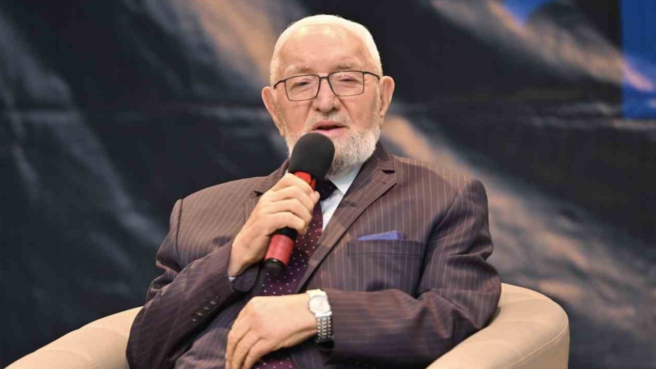 Nursaçan Hoca Konya'ya geliyor